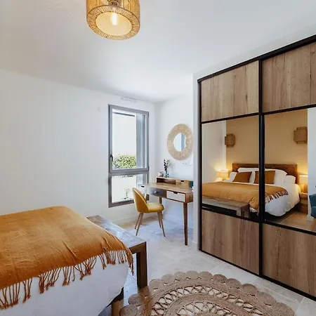 Xo 17 5 Etoiles Ile D'oleron 15 People Jacuzzi 50m De La Vue Vue Marais * Saint-Georges-d'Oleron