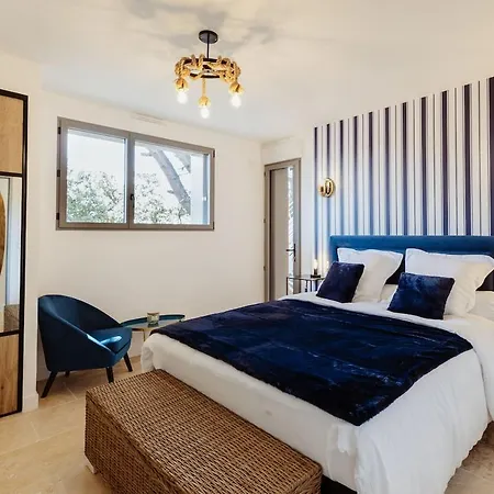 Willa Xo 17 5 Etoiles Ile D'oleron 15 People Jacuzzi 50m De La Vue Vue Marais *