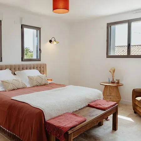 Xo 17 5 Etoiles Ile D'oleron 15 People Jacuzzi 50m De La Vue Vue Marais Villa Saint-Georges-d'Oleron