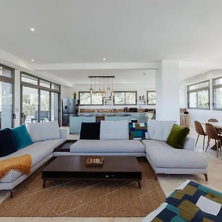 Villa Xo 17 5 Etoiles Ile D'oleron 15 People Jacuzzi 50m De La Vue Vue Marais