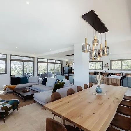 Villa Xo 17 5 Etoiles Ile D'oleron 15 People Jacuzzi 50m De La Vue Vue Marais Saint-Georges-d'Oleron